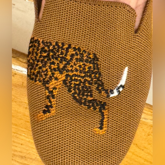 Women’s Square-Round Toe Canvas Stretch Knit Cheetah Brown Flats Loafers SZ 8.5 - Picture 10 of 11